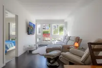 View 24
