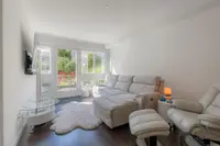 View 25