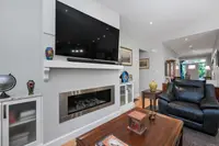 View 32