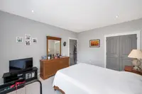 View 18