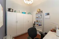 View 32