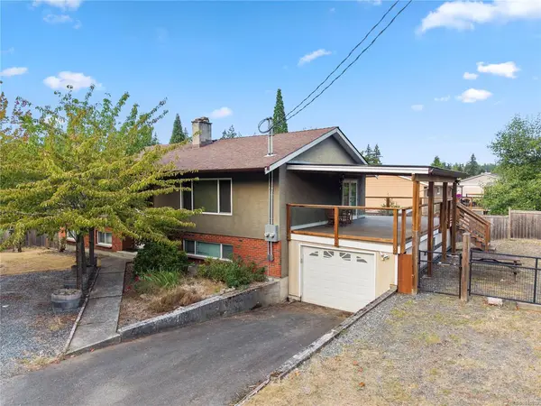 5188 Maureen Way, Nanaimo BC V9T 3Y2 - 6 bed, 4.0 bath in Nanaimo