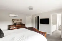 View 24