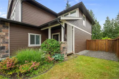 3638 Soren Pl, Cobble Hill BC V0R 1L0