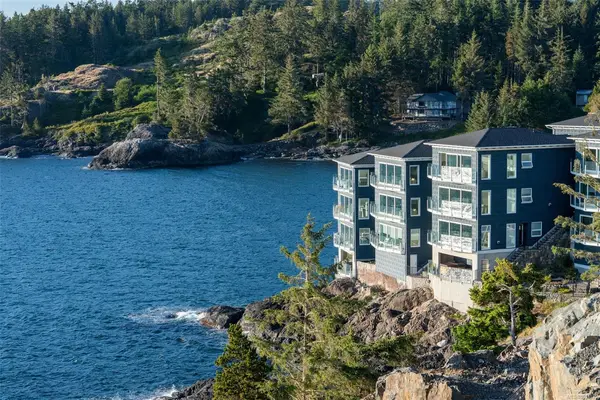 1000 Sookepoint Pl #13B, Sooke BC V9Z 1L8 - 2 bed, 2.0 bath in Sooke
