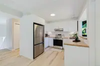 View 16