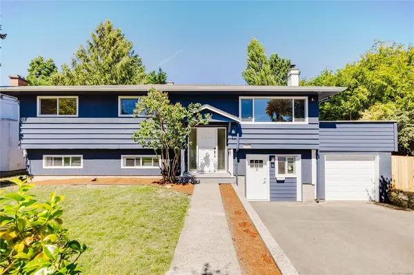 1910 San Rafael Cres, Saanich BC V8N 2H5 - 6 bed, 2.0 bath in Saanich