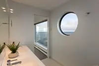 View 32