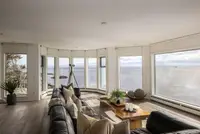 View 10