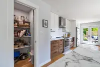 View 16