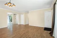View 10