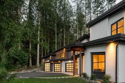 1535 Eagle Way, North Saanich BC V8L 5S3