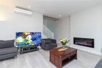 View 10
