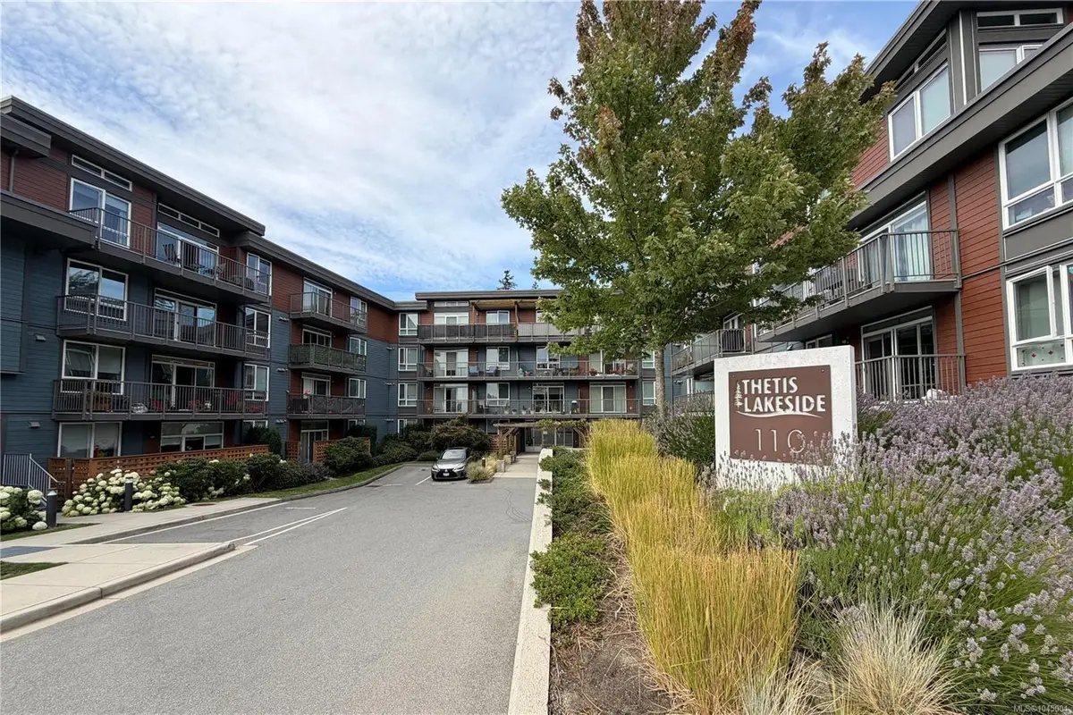 110 Presley Pl #411, View Royal BC V9B 0H5