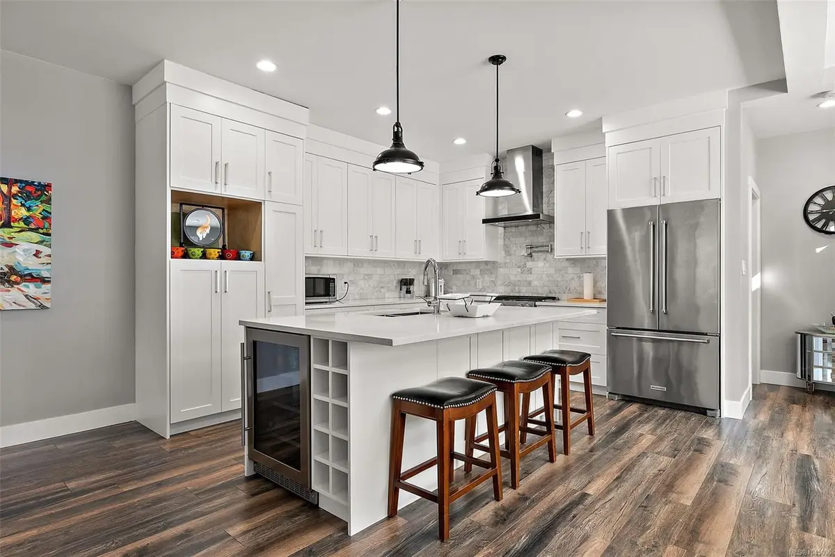 1040 Jenkins Ave, Langford BC V9B 2N7