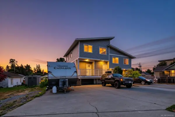 1985 Atherly Close, Sooke BC V9Z 0P7 - 4 bed, 4.0 bath in Sooke