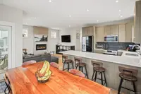 View 24