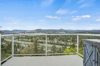 View 18