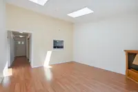 View 10