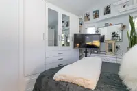 View 18