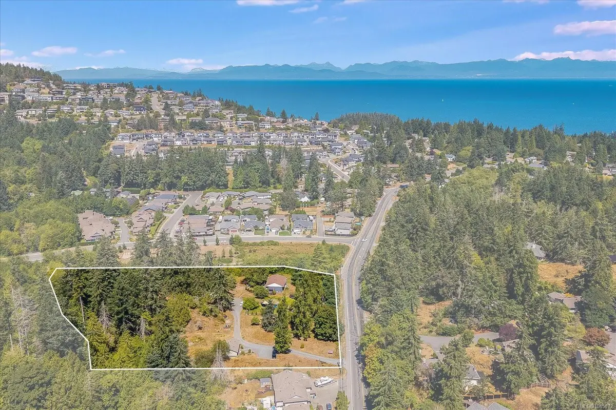 3315 Hammond Bay Rd, Nanaimo BC V9T 1E4