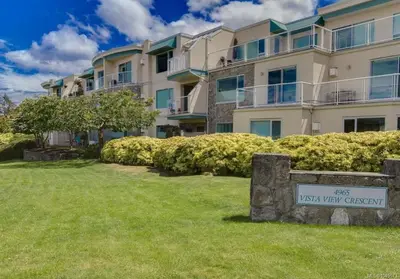 4965 Vista View Cres #213, Nanaimo BC V9V 1S1