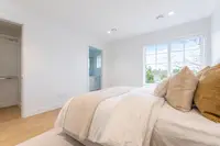 View 16