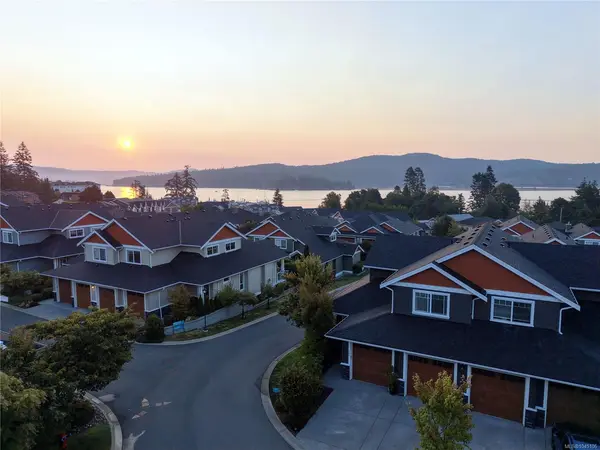 6995 Nordin Rd #351, Sooke BC V9Z 1L4 - 3 bed, 3.0 bath in Sooke