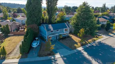 9478 Eastbrook Dr, Sidney BC V8L 4J1