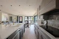 View 18
