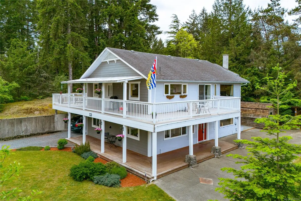 4041 Cambrai Rd, Duncan BC V9L 1N9