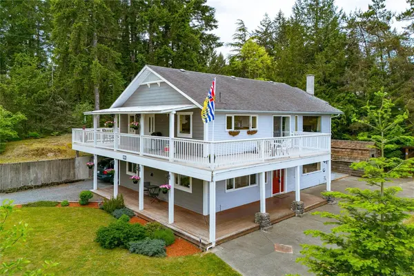 4041 Cambrai Rd, Duncan BC V9L 1N9 - 3 bed, 2.0 bath in Duncan