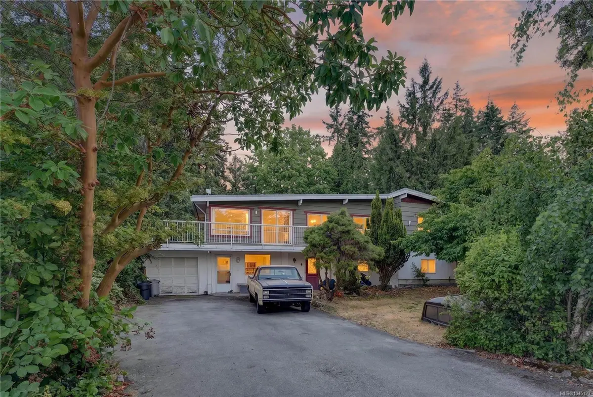 243 Maliview Dr, Salt Spring BC V8K 1B7