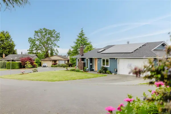 4200 Leaf Hill Green, Saanich BC V8X 4X8 - 2 bed, 2.0 bath in Saanich
