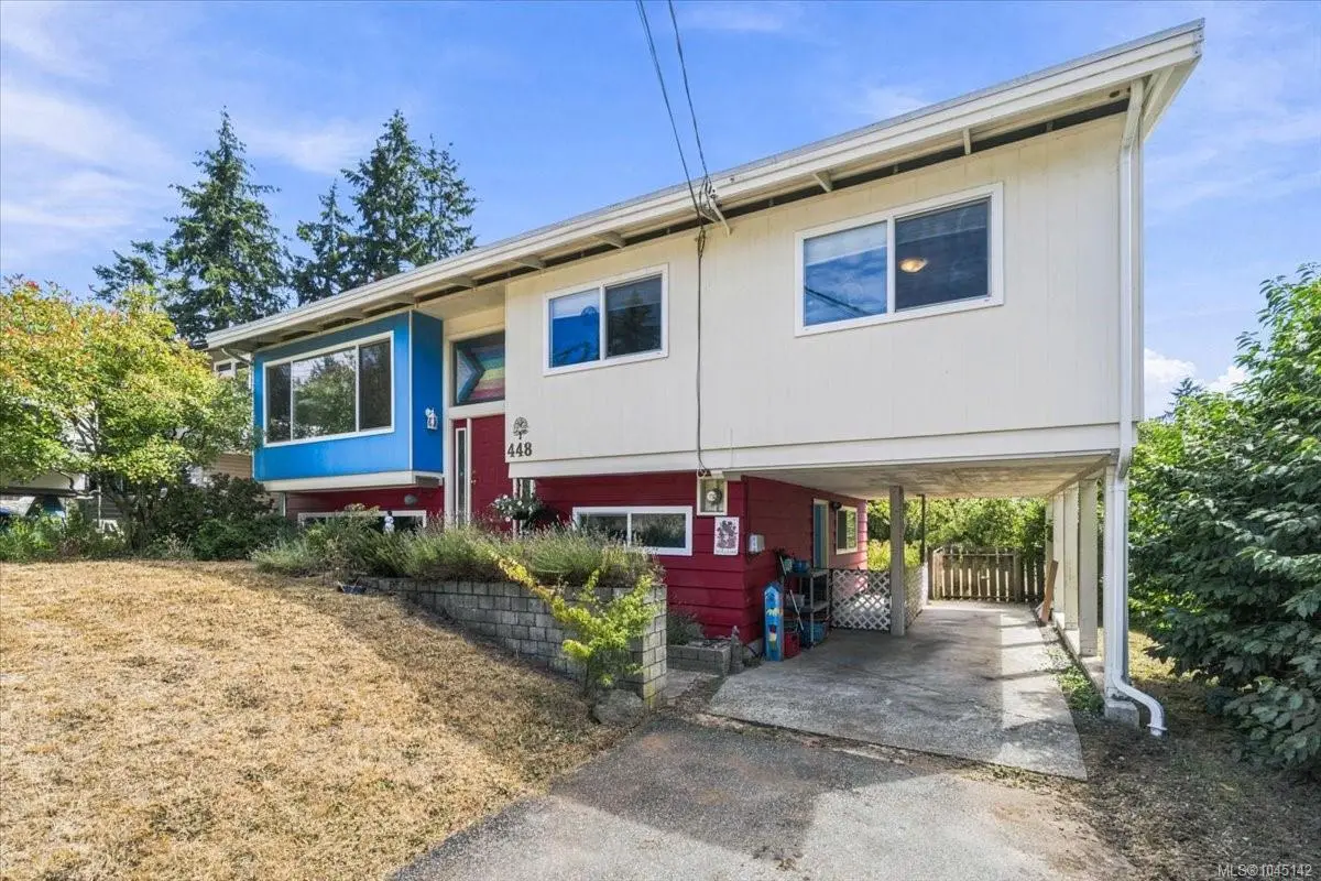448 Lenhart Ave, Nanaimo BC V9S 4X3