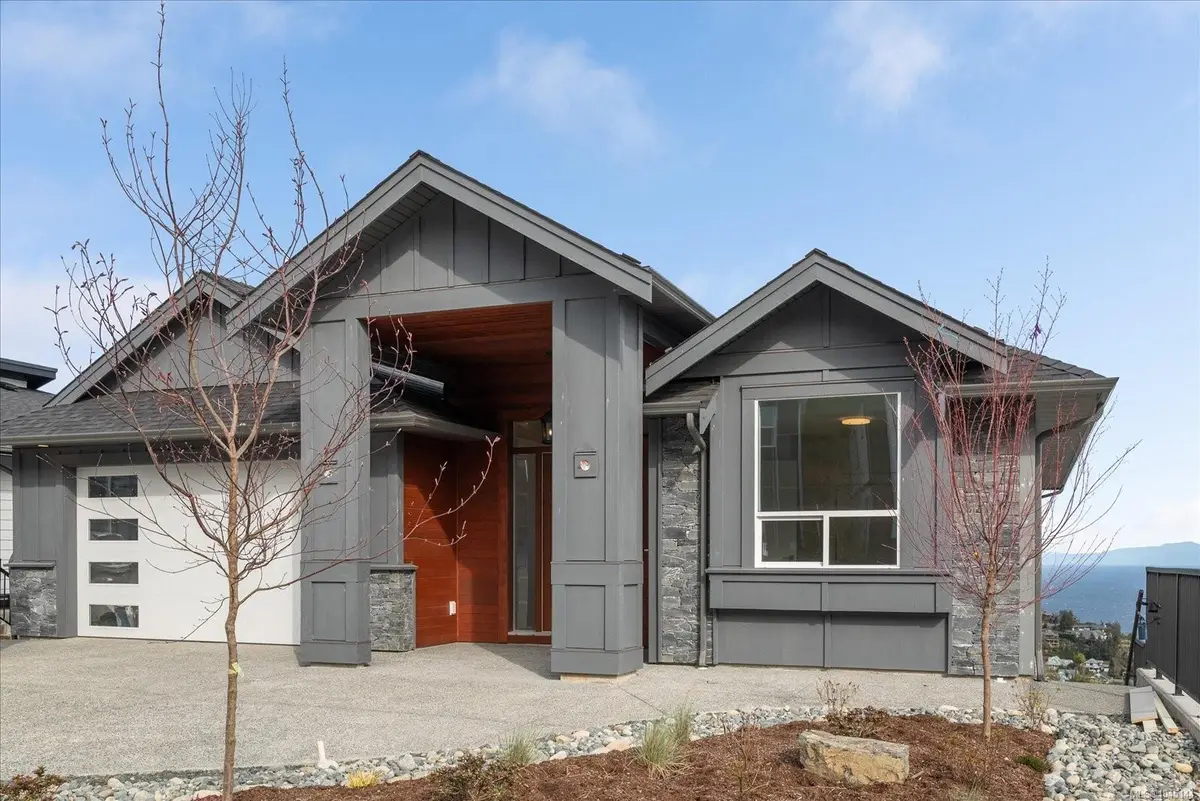 4684 Ambience Dr, Nanaimo BC V9T 0L3