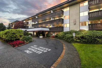 964 Heywood St #418, Victoria BC V8V 2Y5