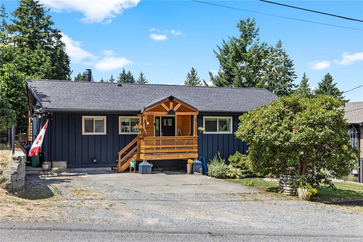 5567 Ventura Dr, Nanaimo BC V9T 5M6