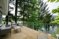 View 5