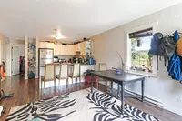 View 32