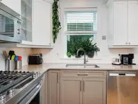 View 8