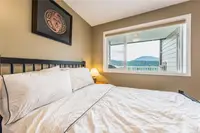 View 33