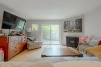 View 16