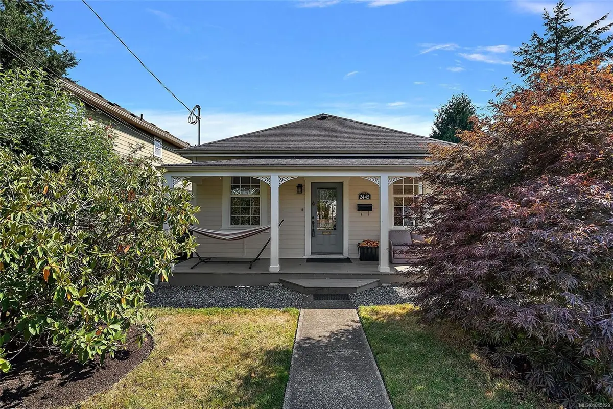 2445 Malaview Ave, Sidney BC V8L 2G4