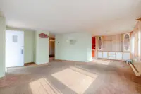 View 16