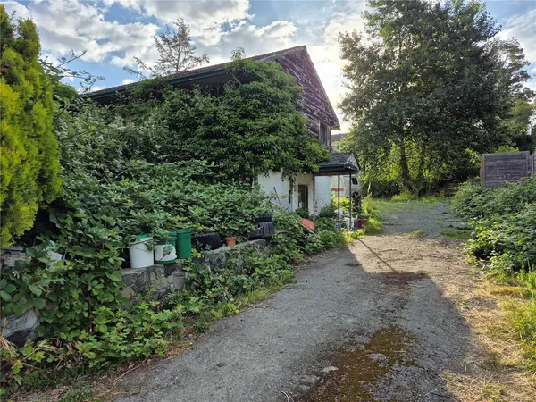 4129 Gillie Rd, Saanich BC V9E 2C7 - 0 bed, 0.0 bath in Saanich