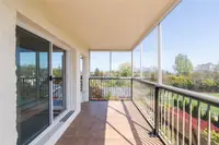 View 22