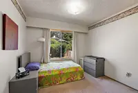 View 16