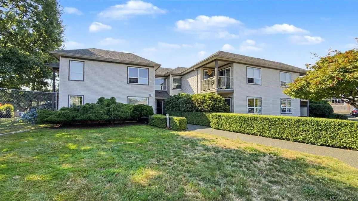 2525 Fitzgerald Ave #202, Courtenay BC V9N 6J4