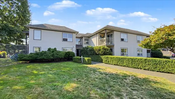 2525 Fitzgerald Ave #202, Courtenay BC V9N 6J4 - 2 bed, 1 bath property for sale in Courtenay